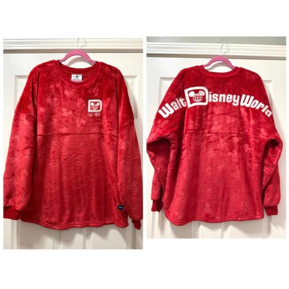 Walt Disney World Adult M Mickey Mouse Icon Red Plush Spirit Jersey 2024 Holiday